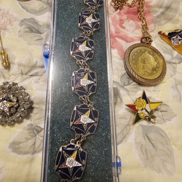 7) Order of the Eastern Star pieces - Picture 5 of 5